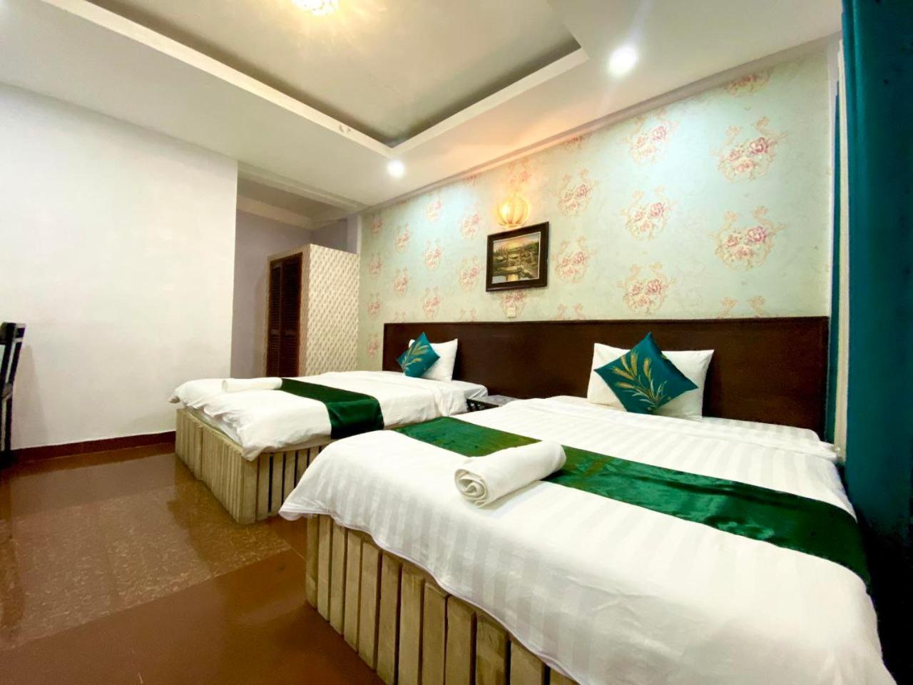 Moonlight Villa Phnom Penh Exterior photo